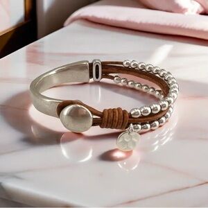 NIB Boho Double Layer Faux Leather Silver/Bead Rope Accent Bracelet. OS